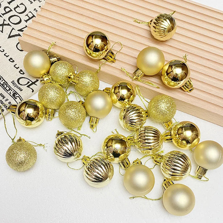 Skanto | StrålendeJulefest | Elegante Ornamenter
