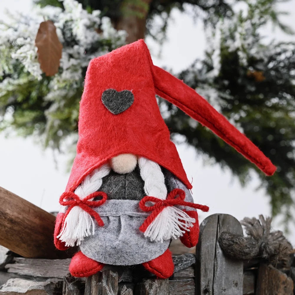 Skanto | KabouterCharm | Munter Plysj Juledekorasjon