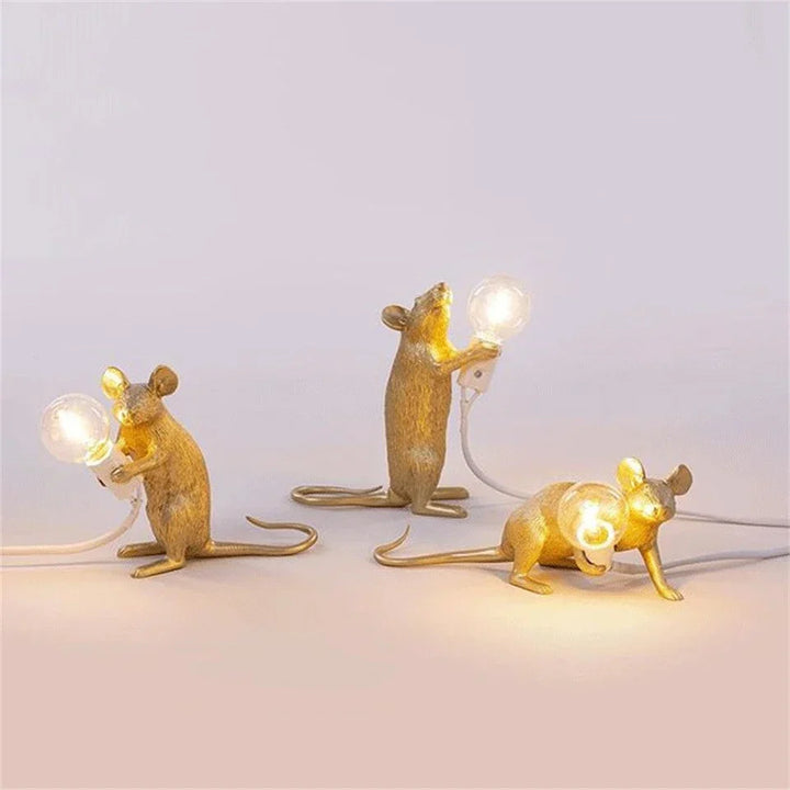 Skanto | Moderne LED Dyre Bordlamper: Har resin, Katt, og Ekorn Nattlys