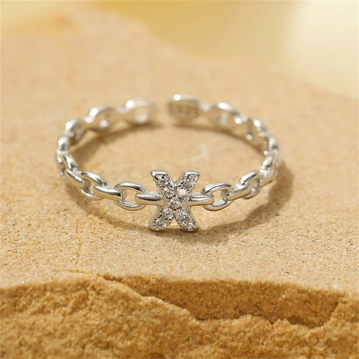 Skanto | Delikat Diamant Bokstav Initial Ring