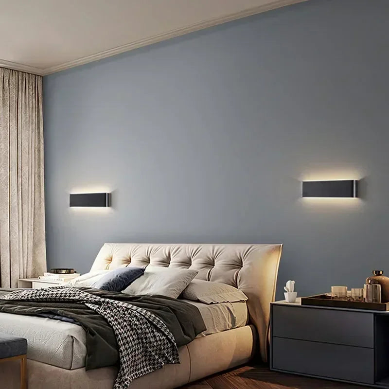 Skanto | LumiEra Moderne LED Vegglampe | Stilrent Design | Varme Hvite Lys for Soverom, Gang & Bad