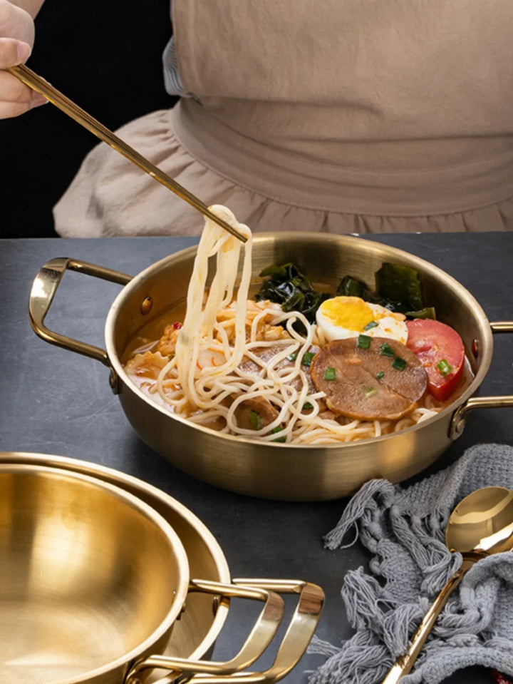 GastroPan – Rustfritt Stål Saus- og Paella-panne med Håndtak Skanto