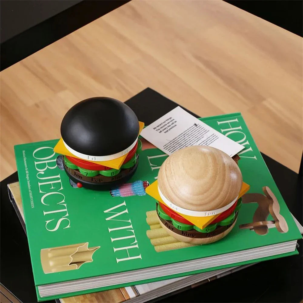 Roterende Tre Hamburger Dekorativ Kalender | Skanto
