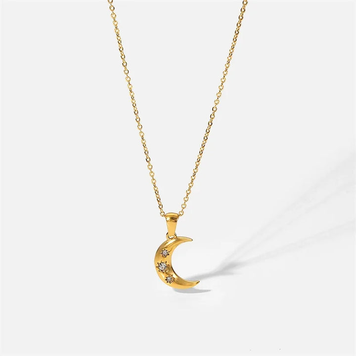 Skanto | 18k diamantsmykket halvmåne halskjede