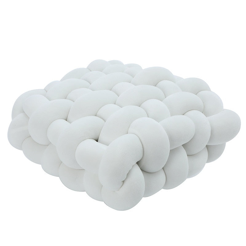 Knotted Ball Decorative Pillow | Skanto