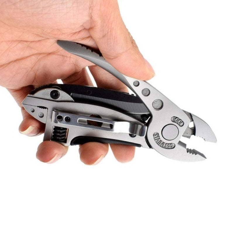 Skanto | Ultimate Survival Emergency Multi Tool Set
