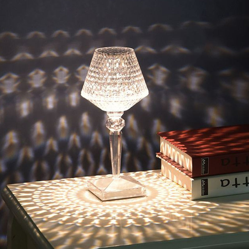 Skanto | Diamond Glow Oppladbar Krystall Bordlampe