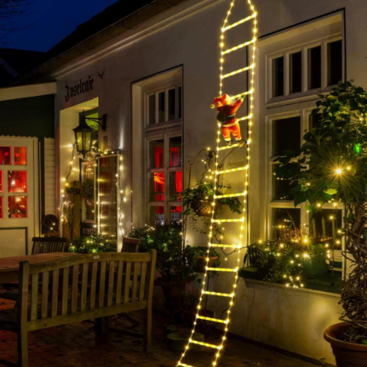 Skanto | Vinterlys | LED Juledekorasjon | Klatrende Julenisse med Stige | 1,5 m / 3 m | 8 Lysmoduser | USB