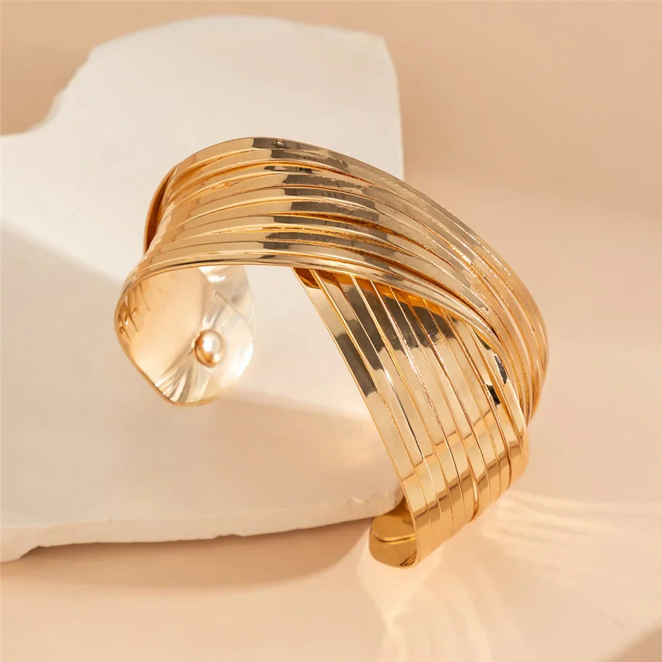 Skanto | Spiral Cross Wrap Bangle Armbånd