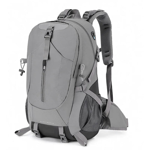 Skanto | Reise ryggsekk TrekVault 40 | 40 L Utendørs ryggsekk med regntrekk | For fotturer, reise og daglig bruk | 31 × 20 × 52 cm