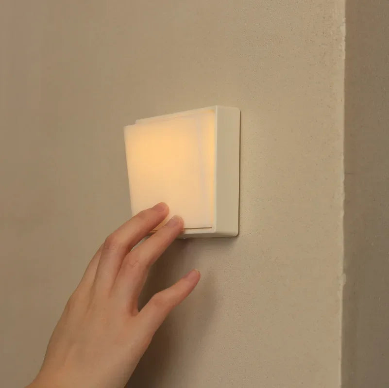 Skanto | Minimalist Oppladbar Veksel Natlampen