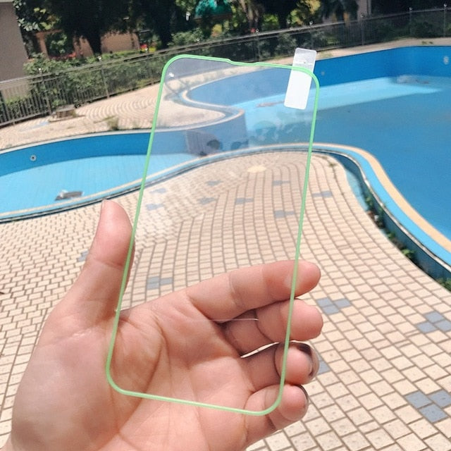 Skanto | Full Cover Luminous Tempered Glass iPhone Skjermbeskytter