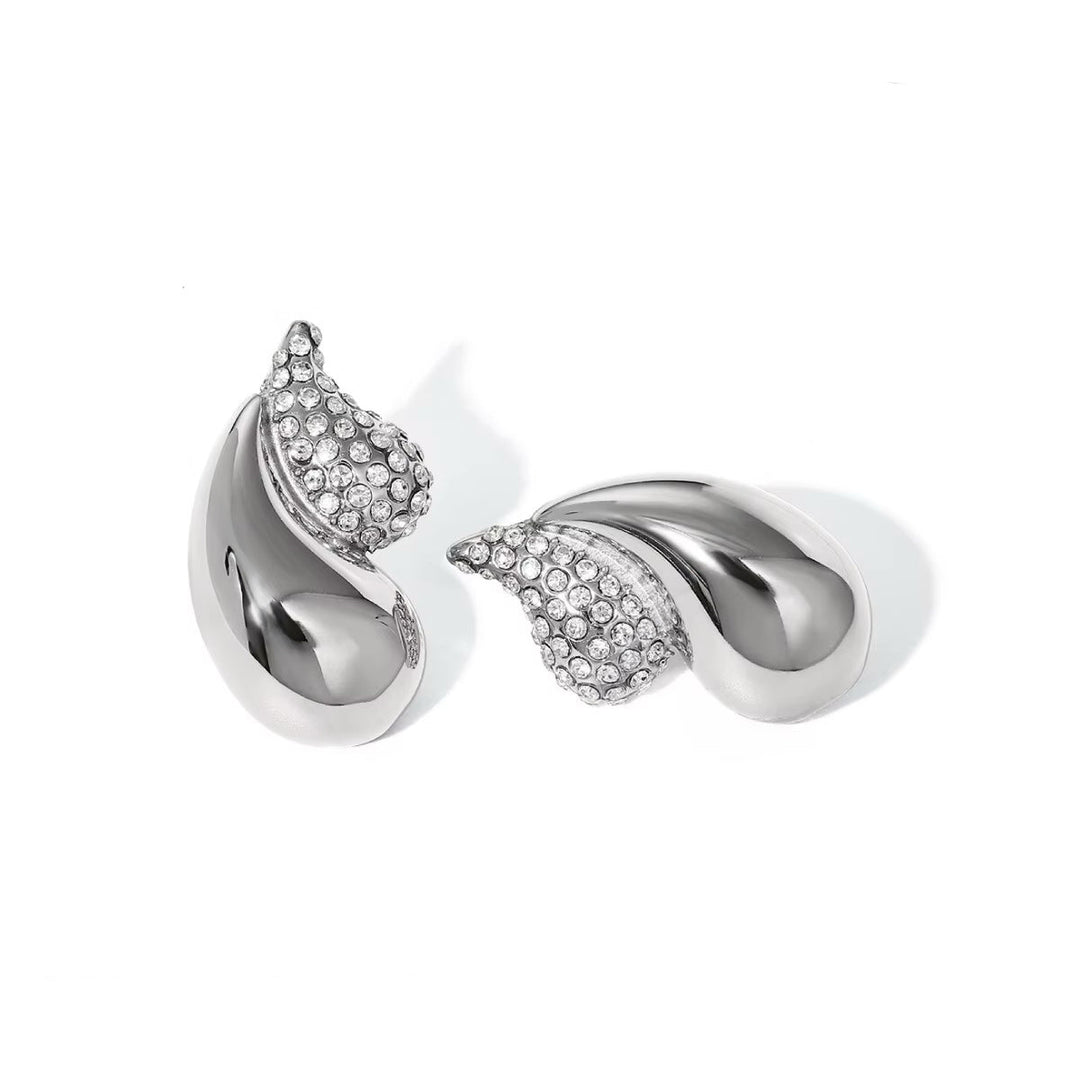 Skanto | 18k diamantbelagte doble dråpeøredobber