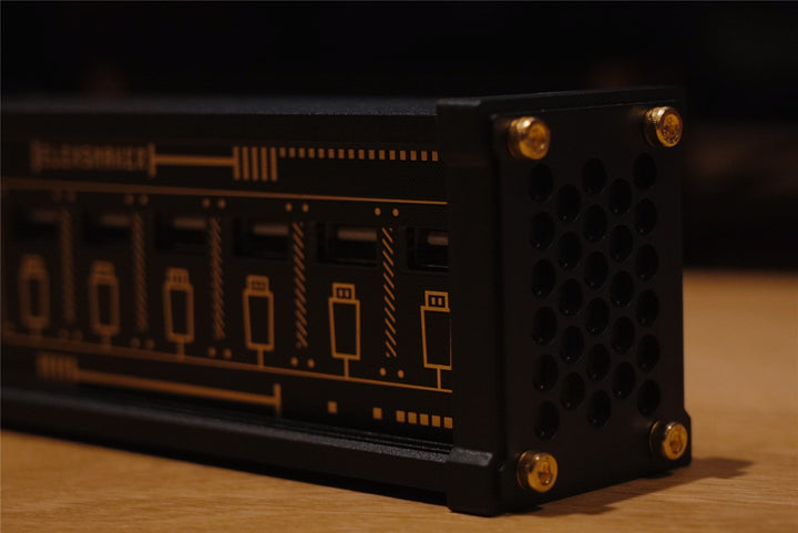 Skanto | Retro Blokk USB Stikkontakt