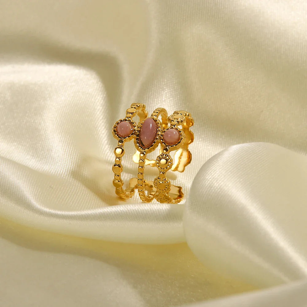 Skanto | 18k Triple Rose Stone Ring Stack