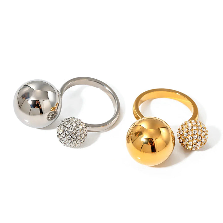 Skanto | Asymmetrisk Diamant Aksetert Kule Ring