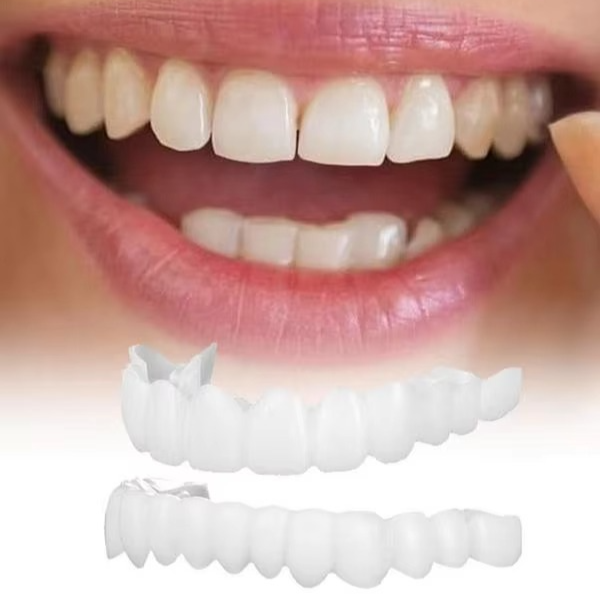 Skanto | 2PCS Snap-On Veneer Proteser for Menn og Kvinner, Umiddelbar Midlertidig Tannbeskyttelse for et Selvsikkert Smil