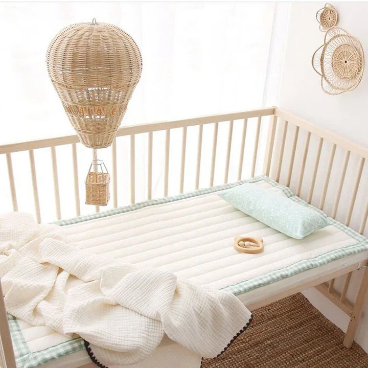Skanto | Håndlaget Rattan Vevd Ballong Mobil Ornament