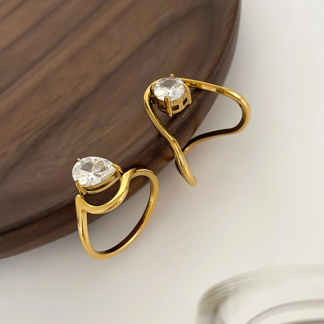 Skanto | 18k Uregelmessig Vri Diamant Ring