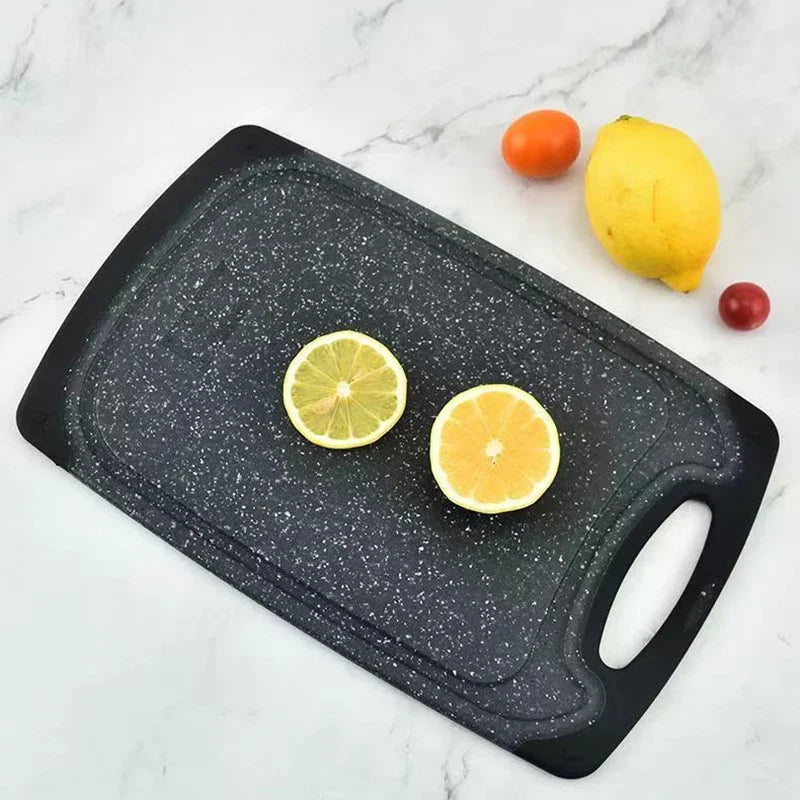 Skanto | Elegant skjærefjøl med marmor mønster!