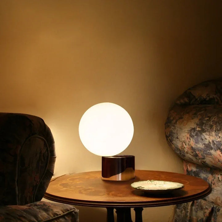 Tilted Globe Light Skanto