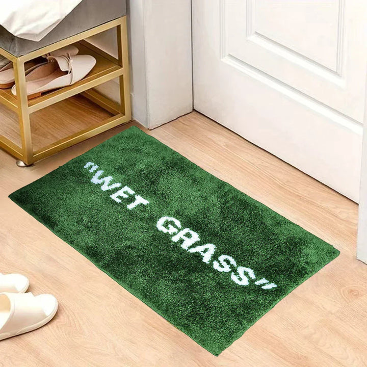 FreshLawn Comfort Mat – Trendy "Våt Gress" dørmatte i grønn med myk plysj Skanto