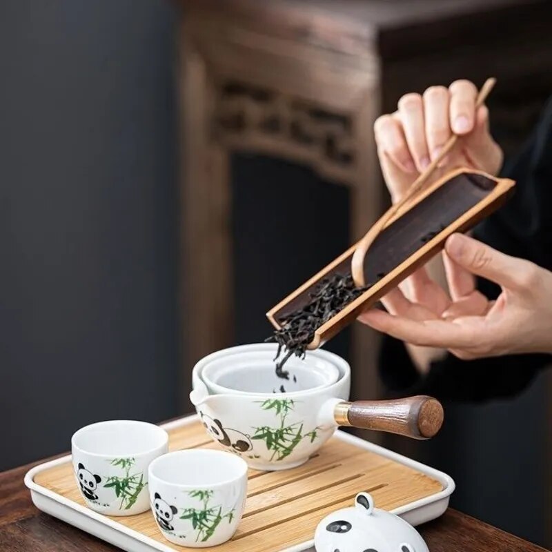 Skanto | Panda Spin Rotating Tea Set