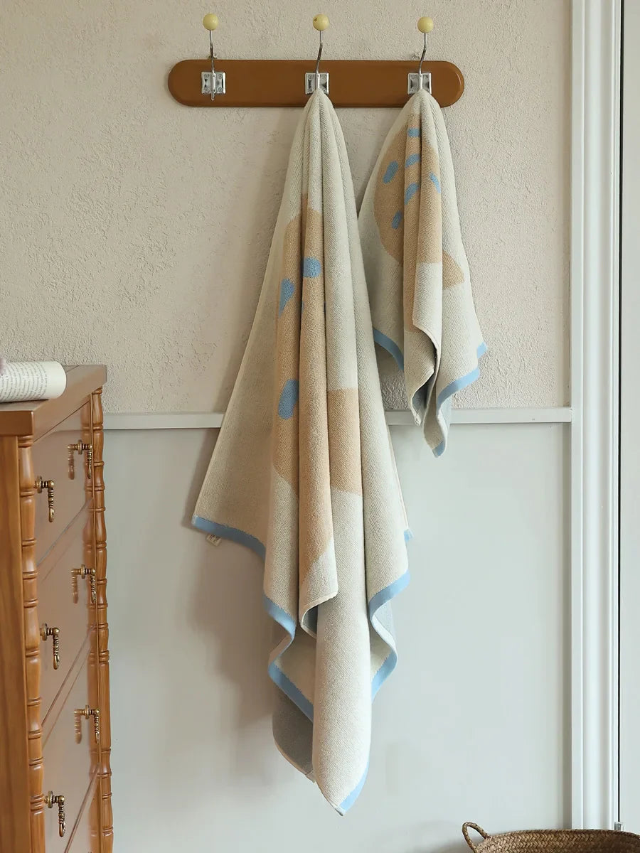 Pear Towel | Skanto