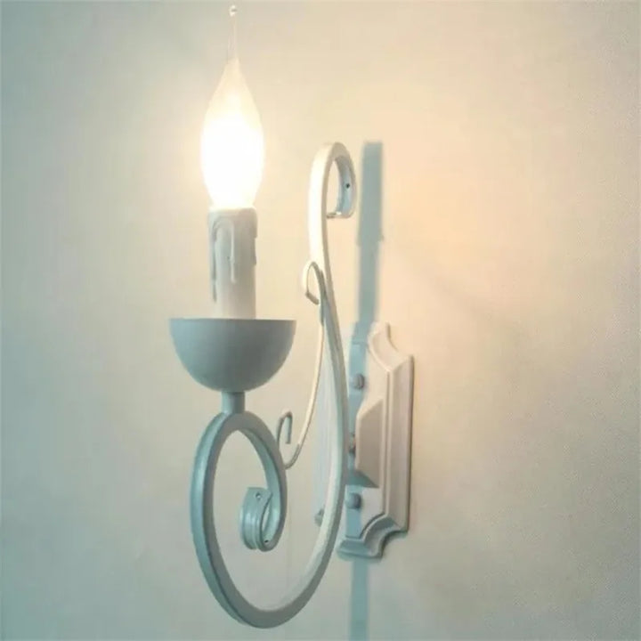 LuminousEra - Hvit Vegglampe med E14 Stearinlys Skanto