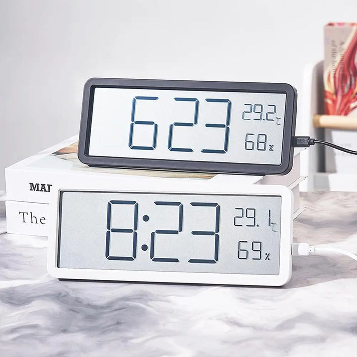 Skanto | TimeVibe Stor LED Digital Væskeveggklokke med Temperatur- og Fuktighetsdisplay