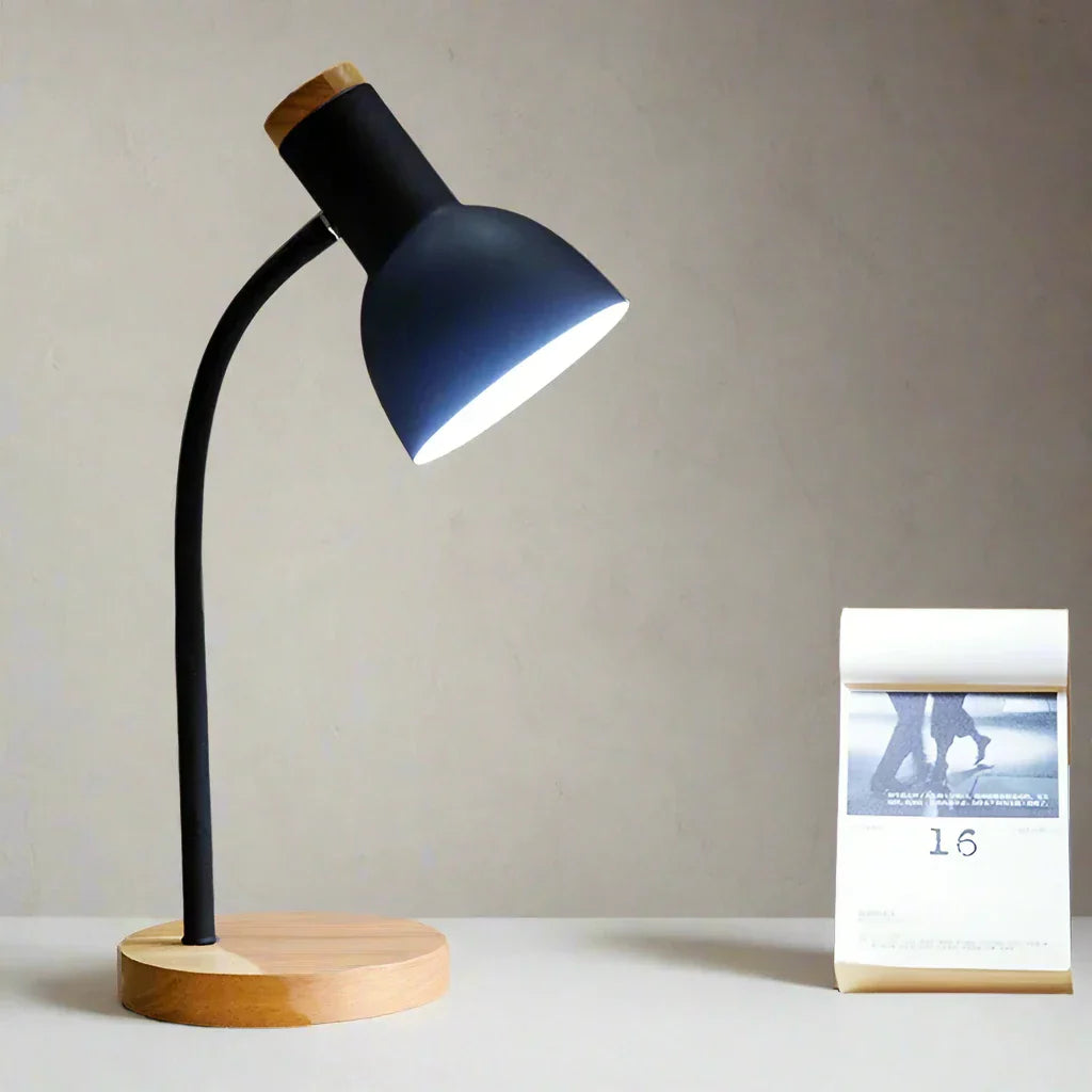 Skanto | Høst og vinter belysning | Nordisk kreativt trekunst jern LED skrivebordslampe - Moxie