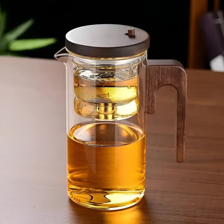Glasstekanne med trehåndtak – filter med ett klikk | Ideell for løs te og Pu-erh-te