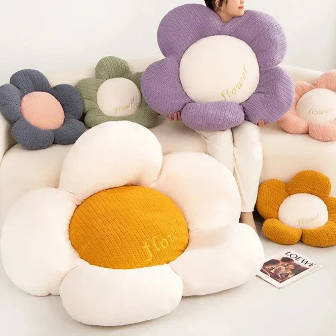 Skanto | Fluffy Daisy Pute