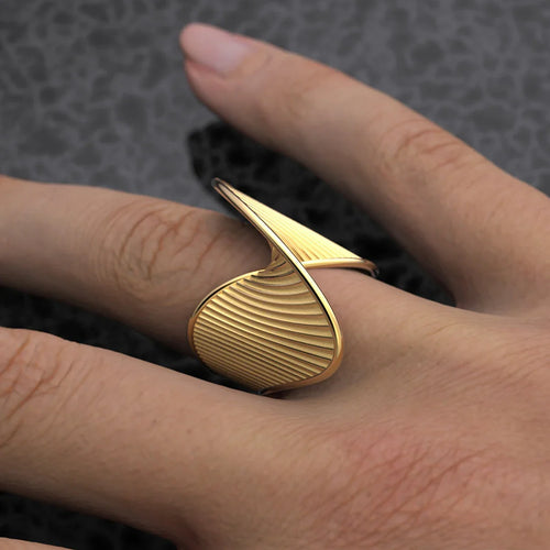 Skanto | Spiral Twist Teksturert Ring