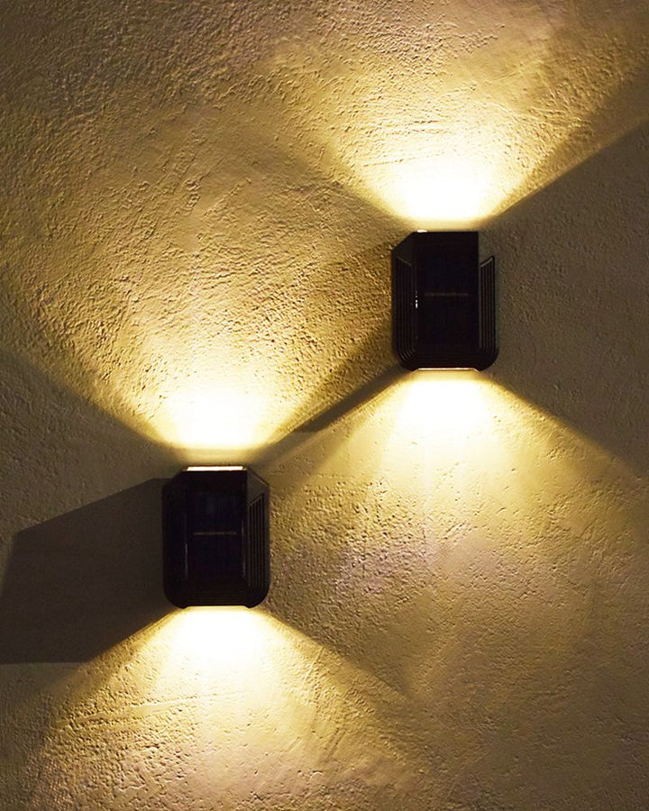 Skanto | CelestiaGlow – Stjernespredd Vegglampe for Luksuriøs Atmosfære