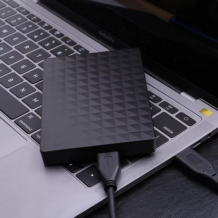 Skanto | Ultra-Rapid External Hard Drive, 8TB USB 3.0 Portable Storage Solution