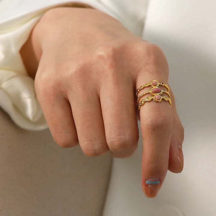 Skanto | 18k Triple Rose Stone Ring Stack