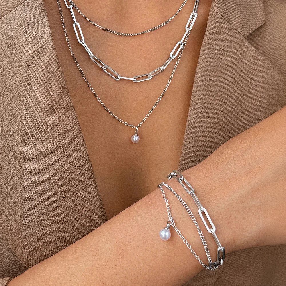 Skanto | Paperclip & Curb Chain Delikat Perle Armbånd og Halskjede Stabelsett