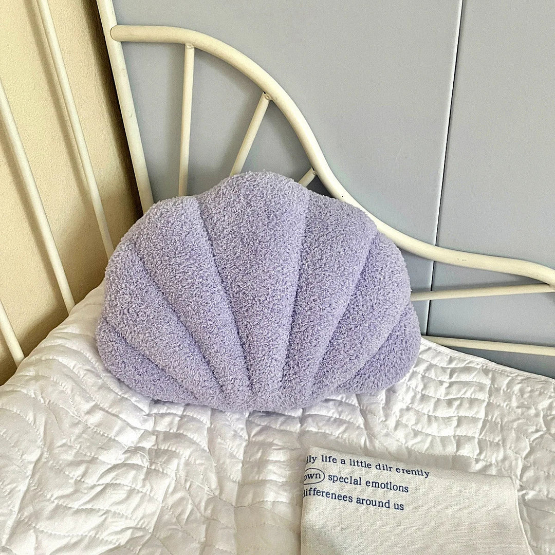 Pastell Shell Pute – Fluffy Bouclé Plush Putekledd | Skanto