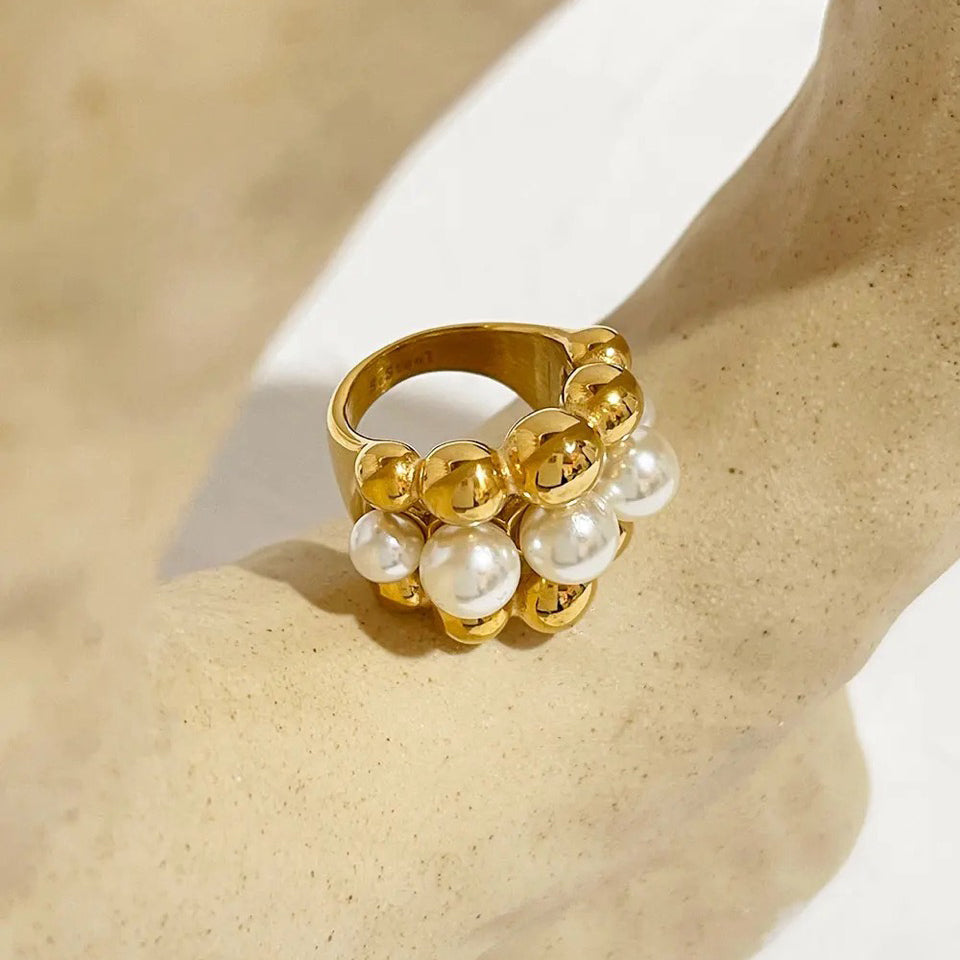 Skanto | 18k Chunky Gull Akzentert Perle Bead Ring