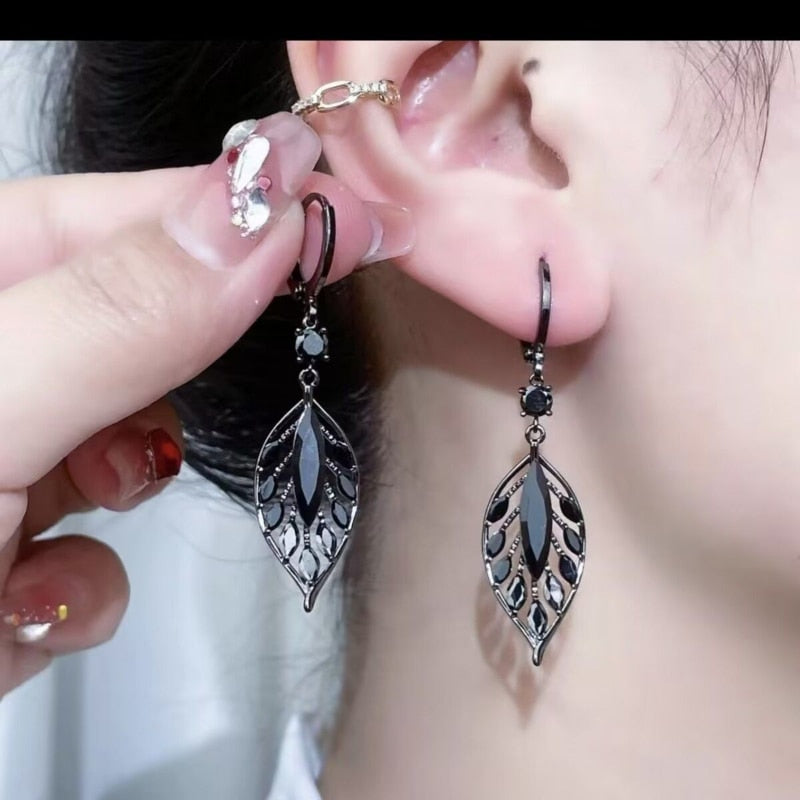 Skanto | Leaf Shiny Zircon Øredobb