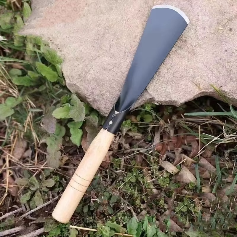 Skanto | Multifunksjonelt Hageverktøy Spade - Holdbar Stålspade for Presis Planting