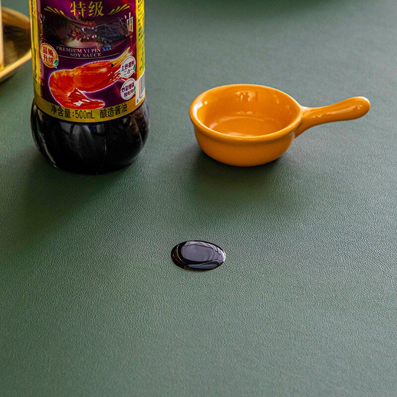 Norvo | Nordisk Minimalistisk Lær Vanntett Bordbeskytter Matte