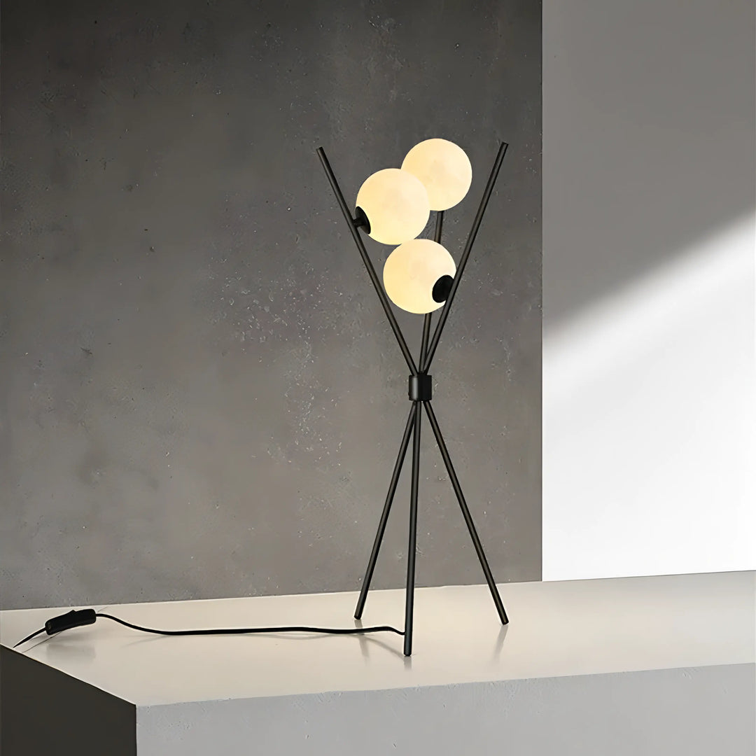 Mila - Stilig Minimalistisk Gulvlampe med Måne Design | Skanto