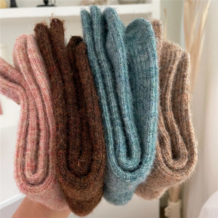 Skanto | CozyWarmth | Kvinnenes termiske sokker | 9% ull og kasjmir | Ekstra tykk og myk | Japansk strikkestil