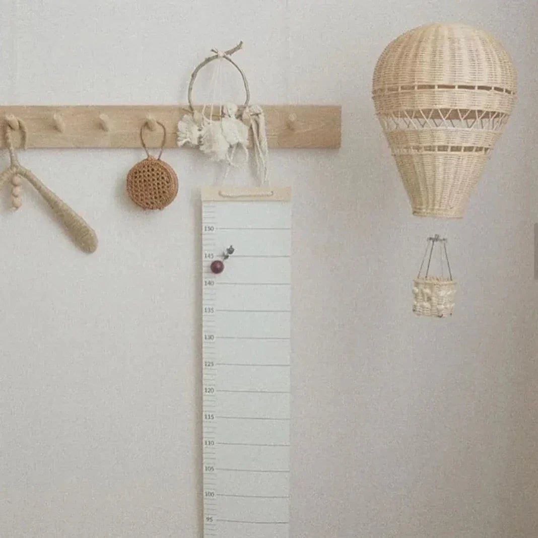 Skanto | Håndlaget Rattan Vevd Ballong Mobil Ornament