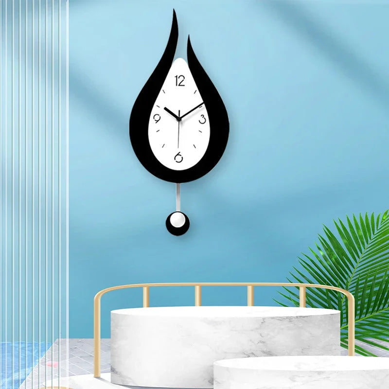 GraceTime Elegant Veggklokke – Stilig Dekorativ Accent for Ditt Hjem Skanto