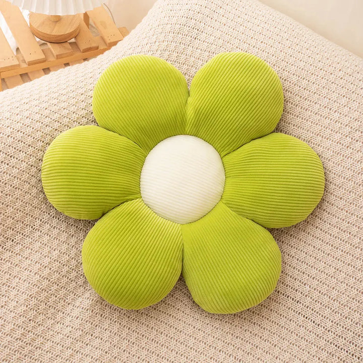 Daisy Plush Cushion | Skanto