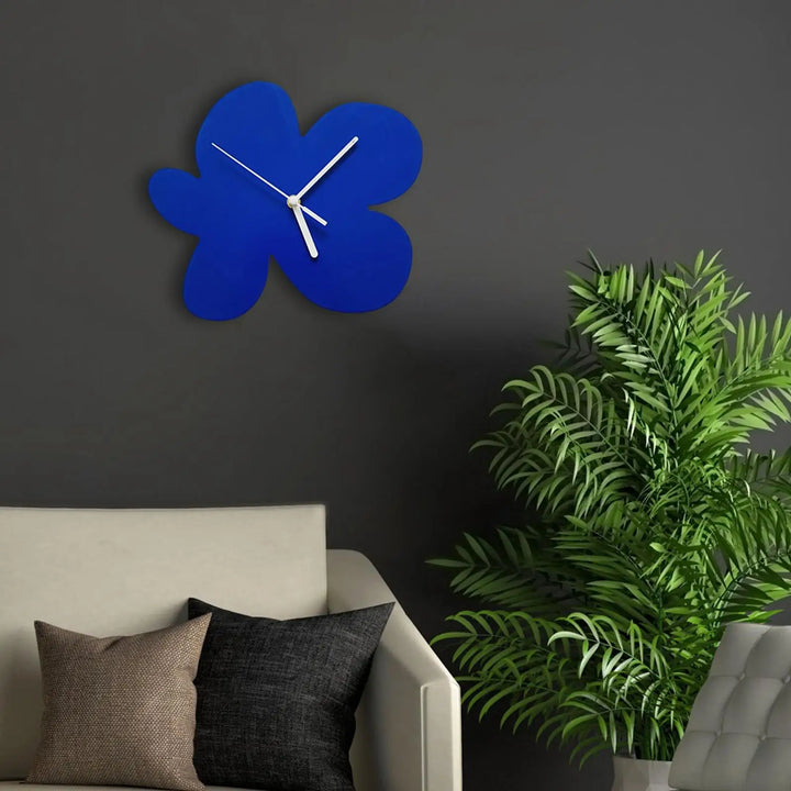 FloralTime – Elegant Blomsterklokke for din Interiør Skanto