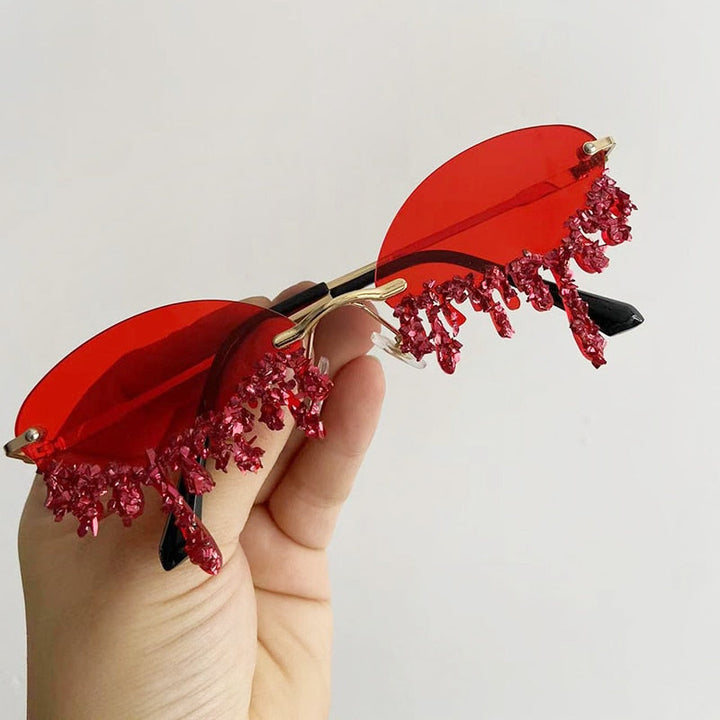 Cry me a Glitter' Sunglasses | Let the festival season begin! | Skanto